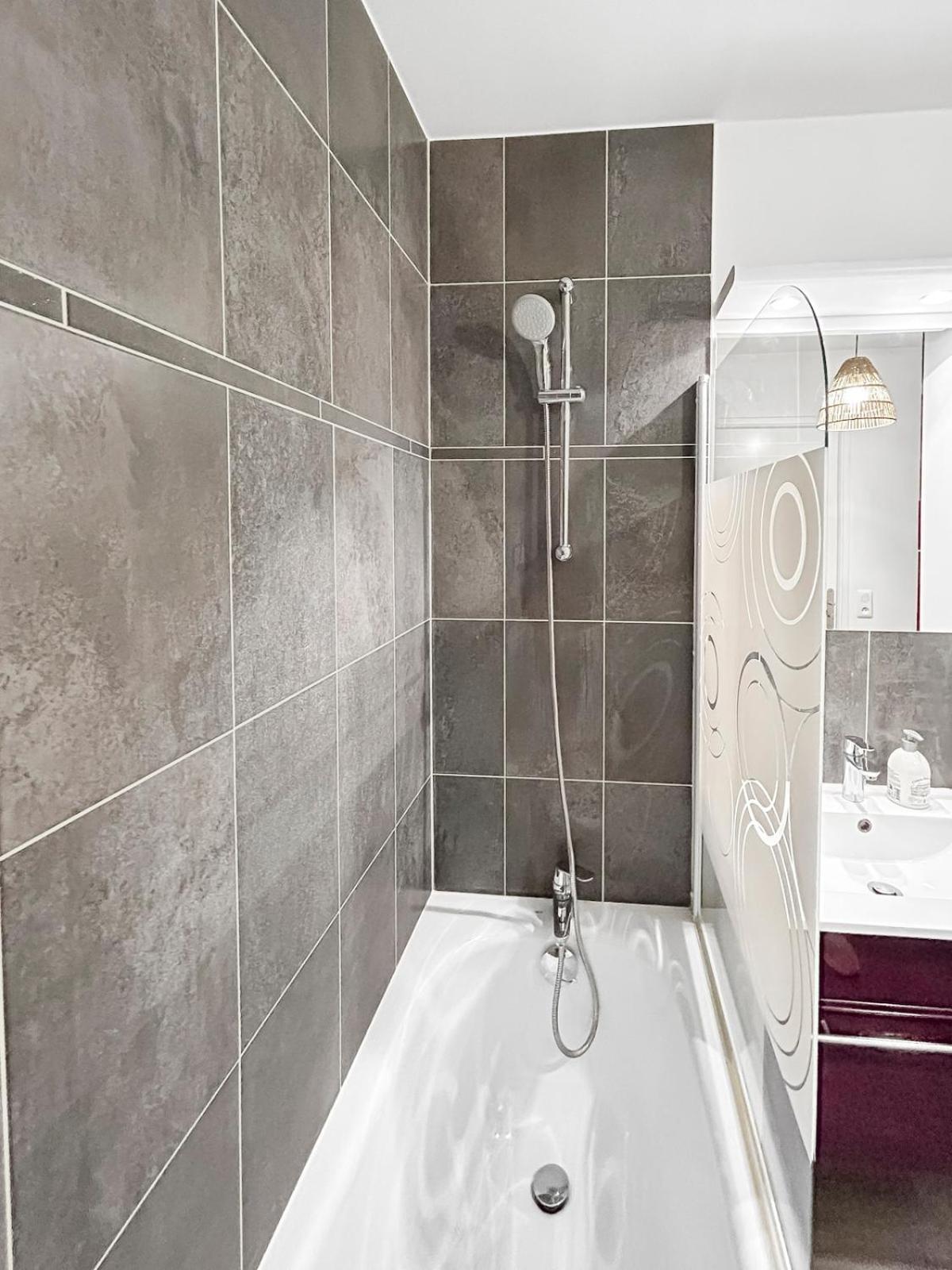 Charme Et Confort A Bondy - Proche Paris Disney Cdg Buitenkant foto